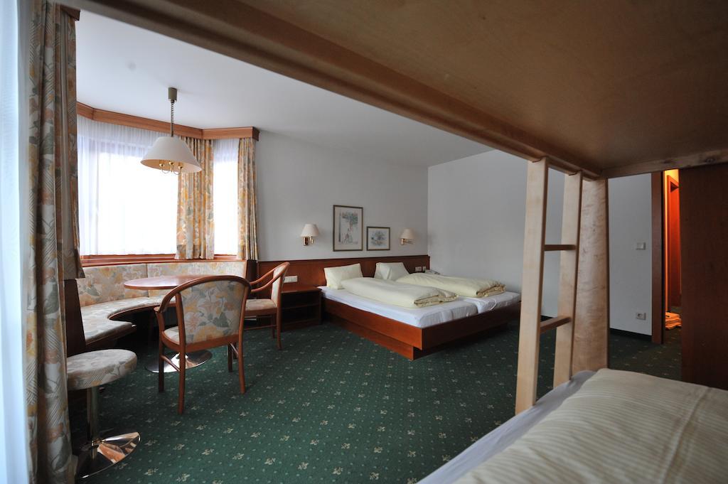 Salzburgerhof Jugend- Und Familienhotel Lofer Habitación foto